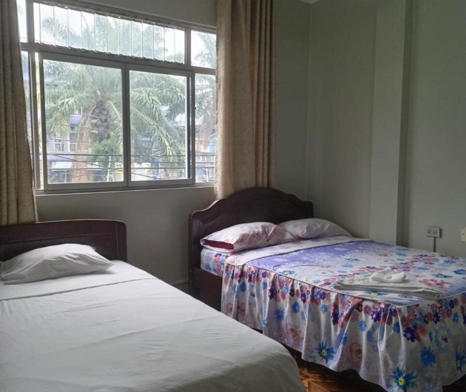 Hostal Leon Tingo María