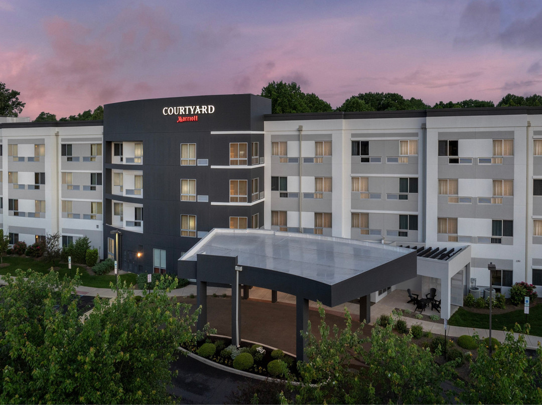 Courtyard by Marriott Philadelphia Bensalem主图