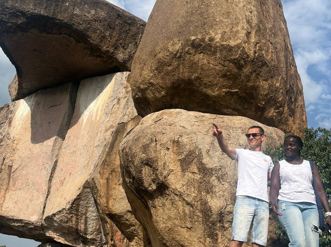 Kit Mikayi-基苏木必去景点