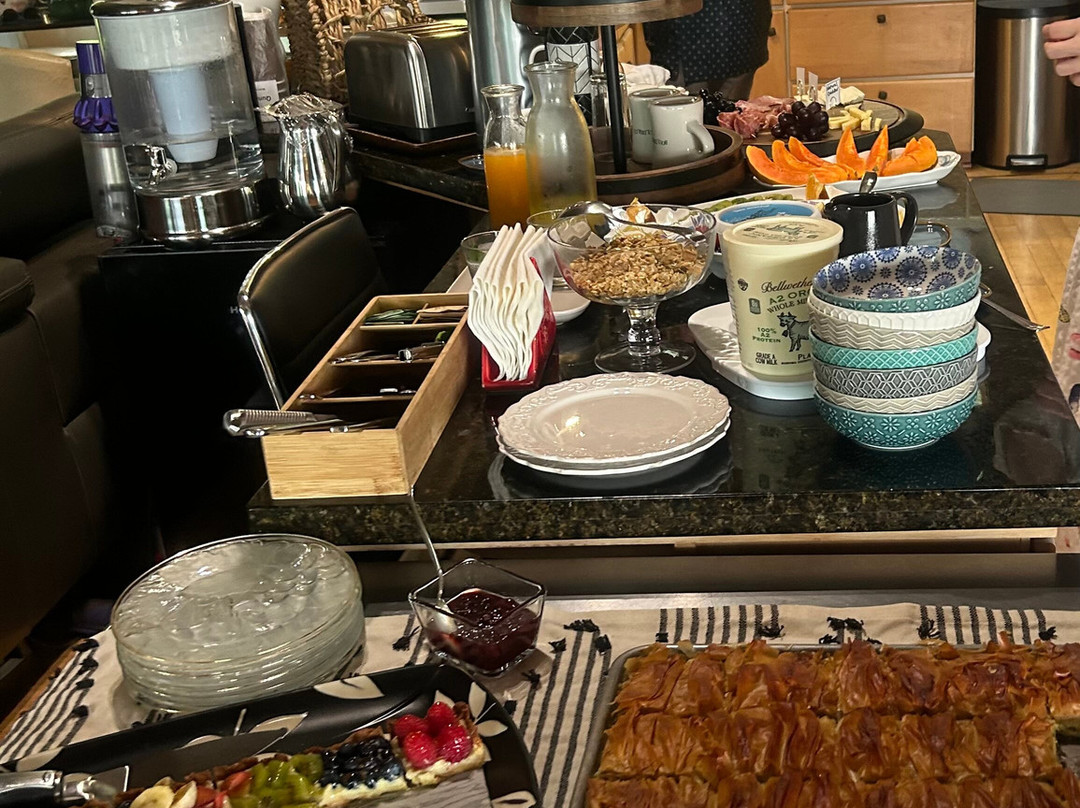 Marjorie's Kauai Inn主图