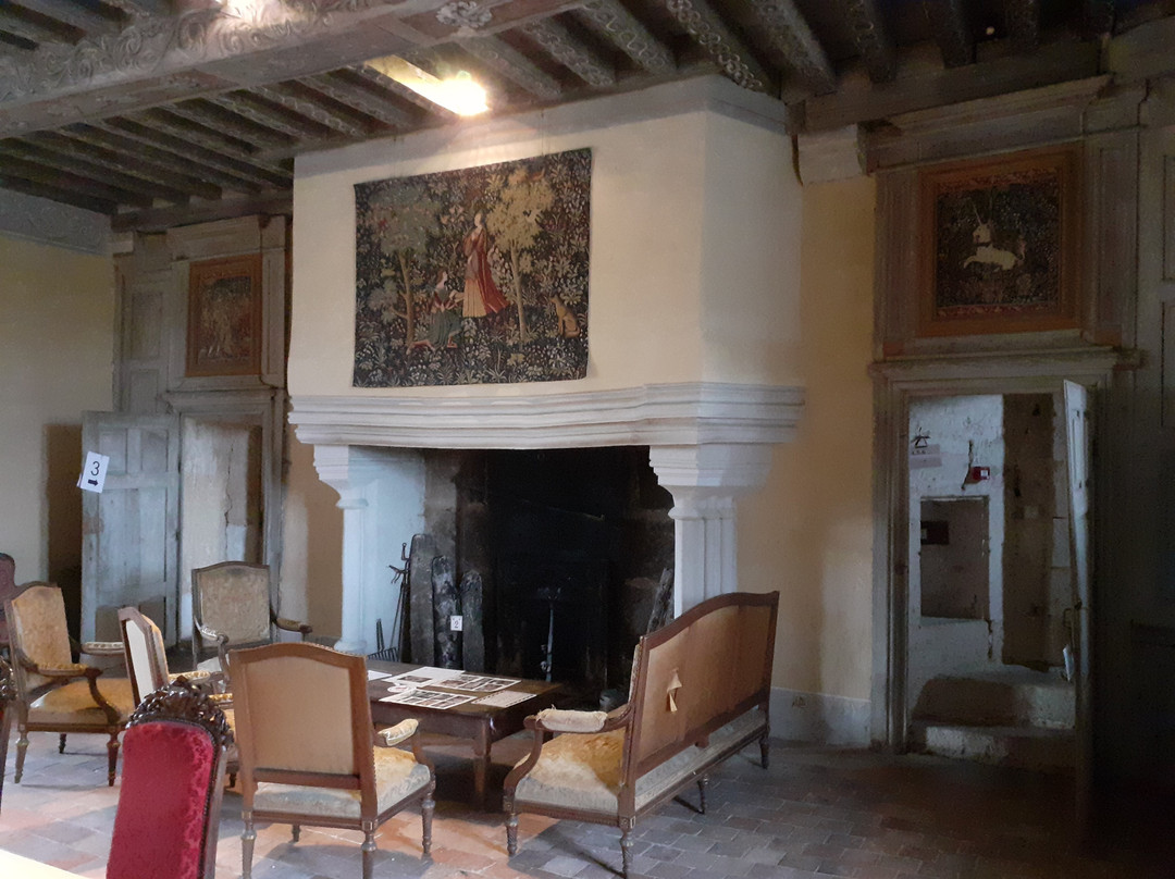 Château de Rosières-Saint-Seine-sur-Vingeanne必去景点