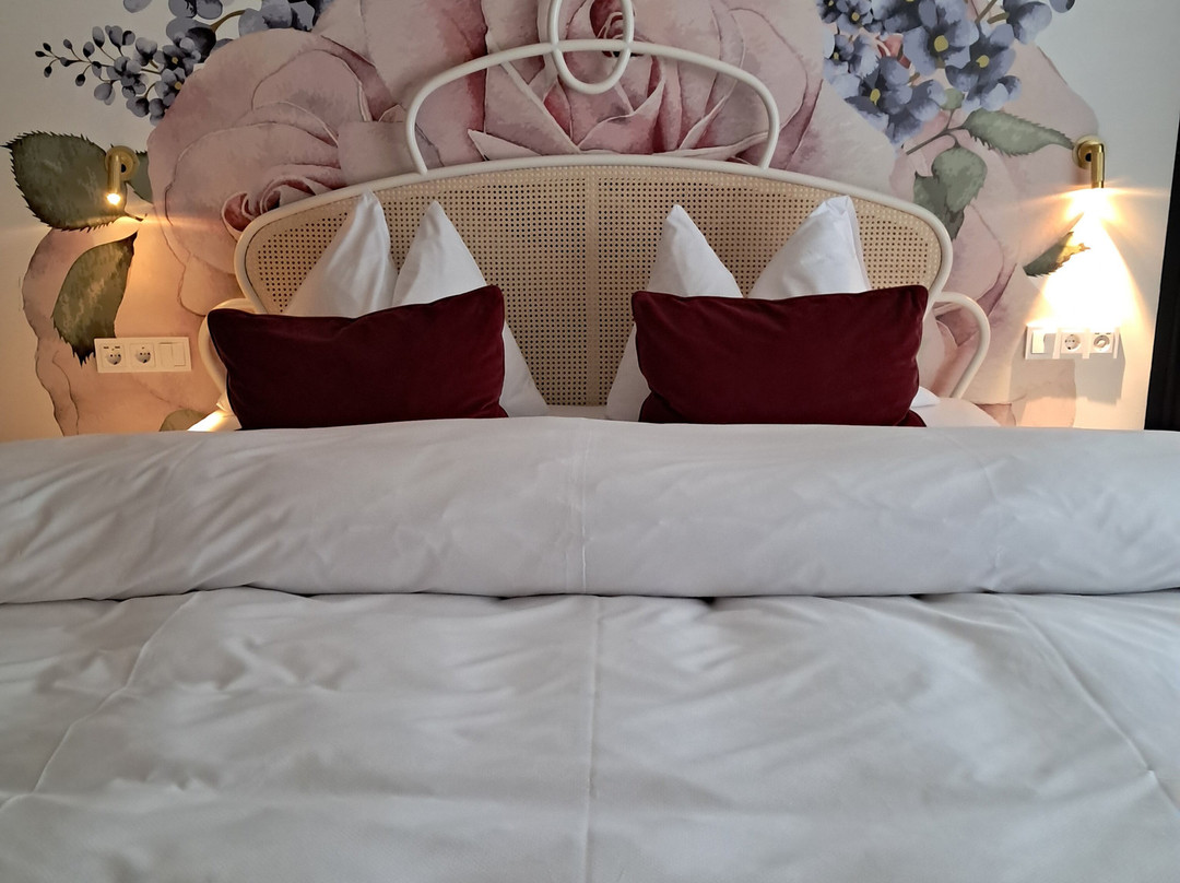 ...liebes Rot-Flüh主图