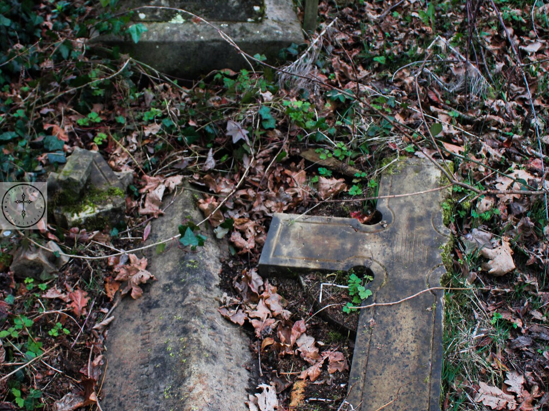 Balmoral Cemetery-贝尔法斯特必去景点
