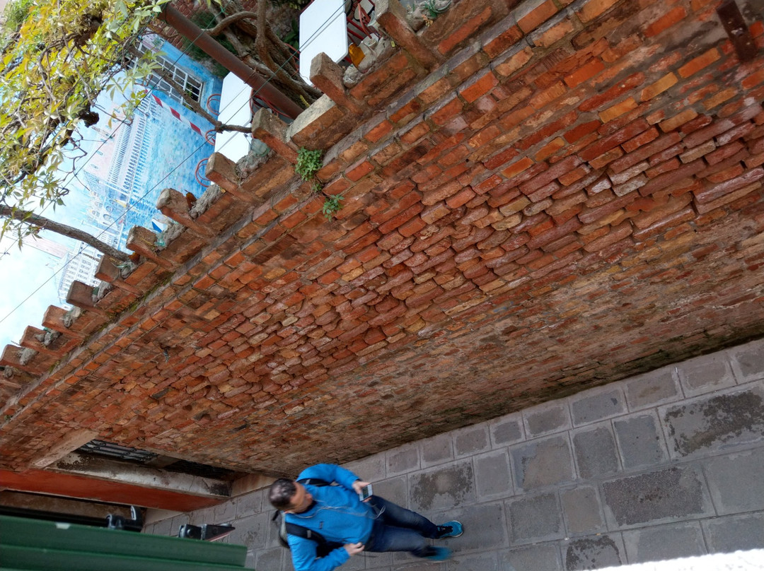 莱昂纳多酒店主图