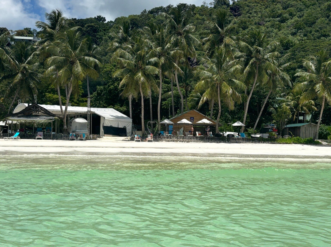 Cote d’Or Beach-普拉兰岛必去景点