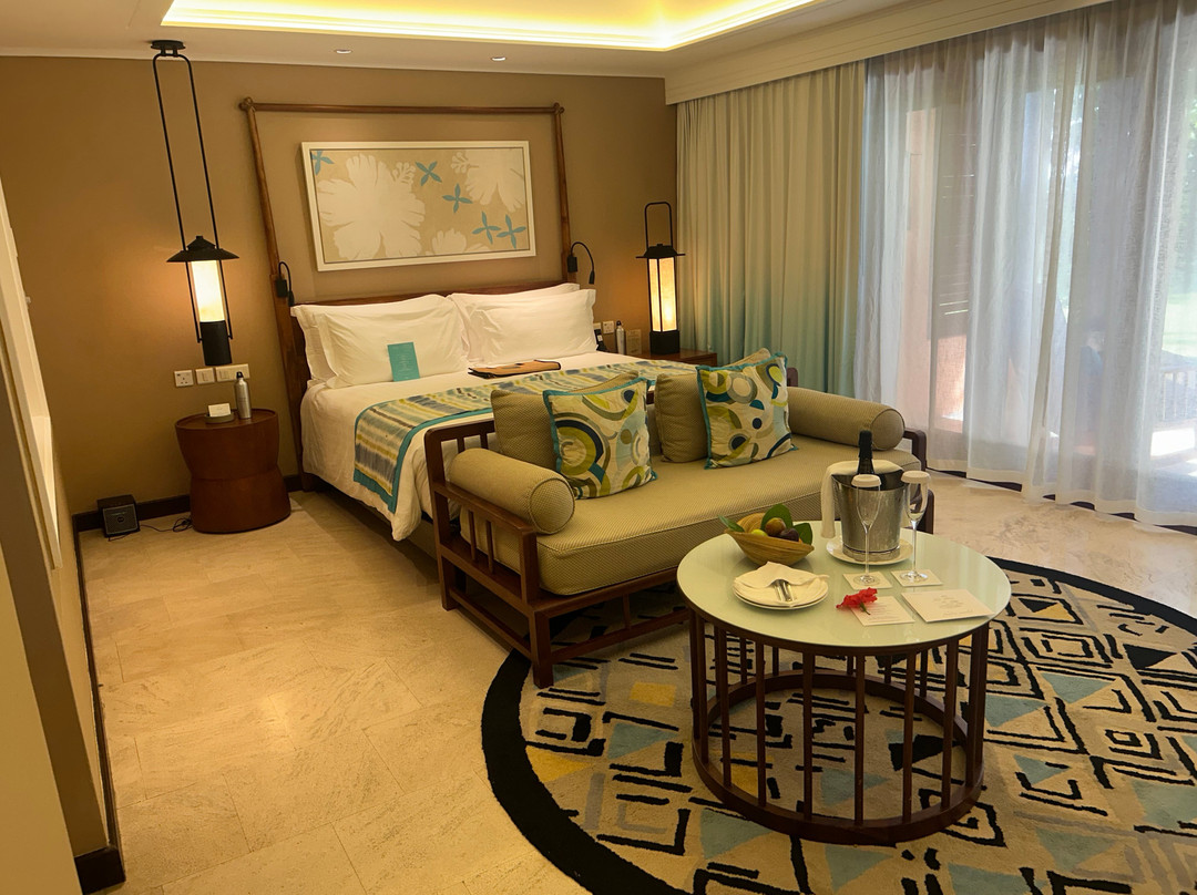 康斯丹蕾沐莉亚度假酒店主图