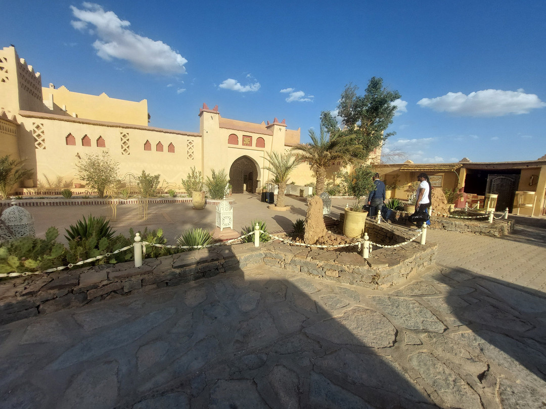 莫哈乌特古堡酒店主图