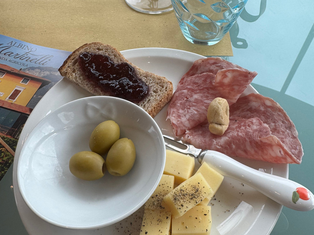 Azienda Agricola Agrituristica Martinelli Albino-Ala必去景点