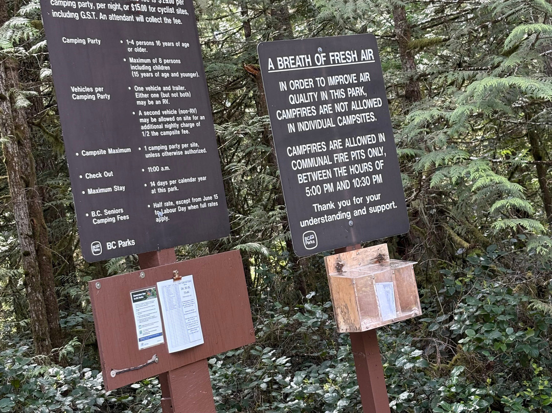 Porpoise Bay Provincial Park-Sechelt必去景点