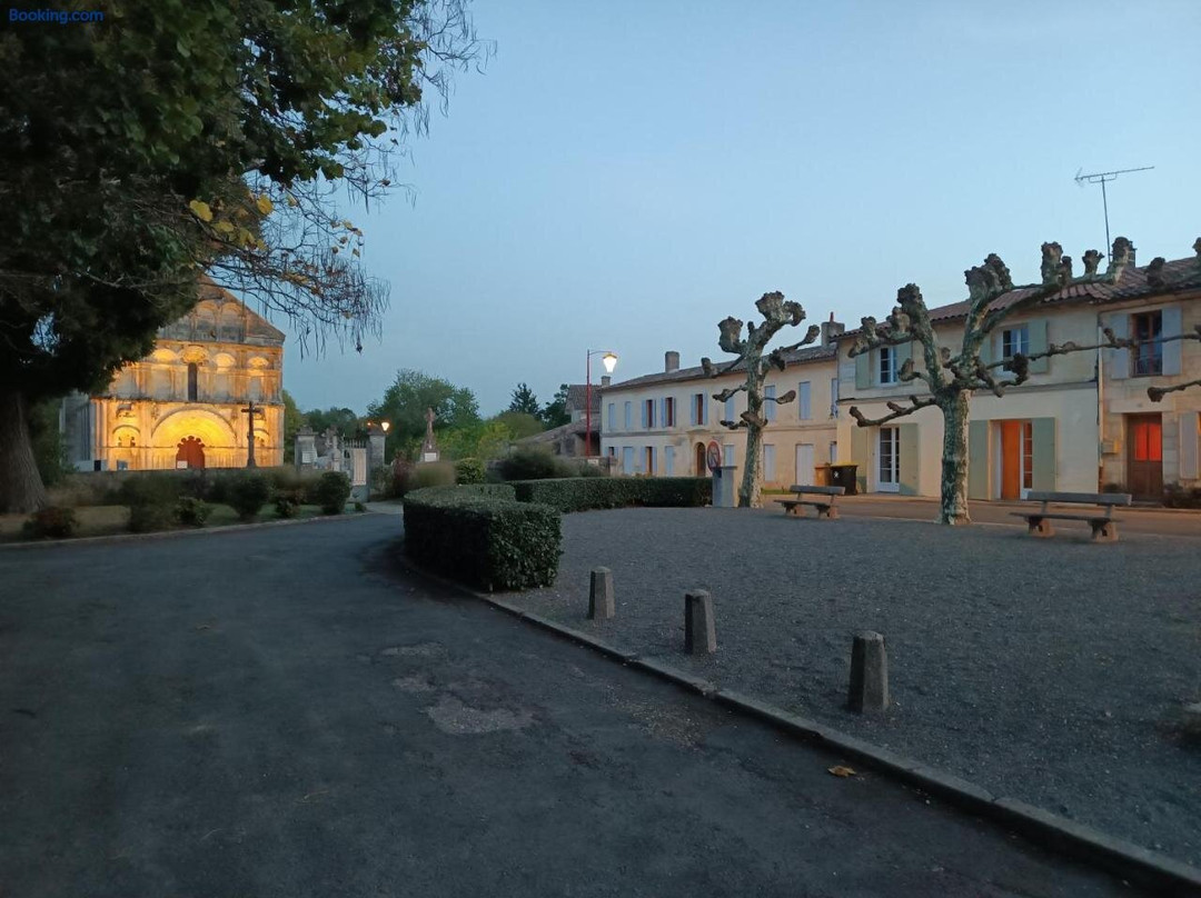 CAP SAINT EMILION - 4 Gîtes cosy de 2 Chambres