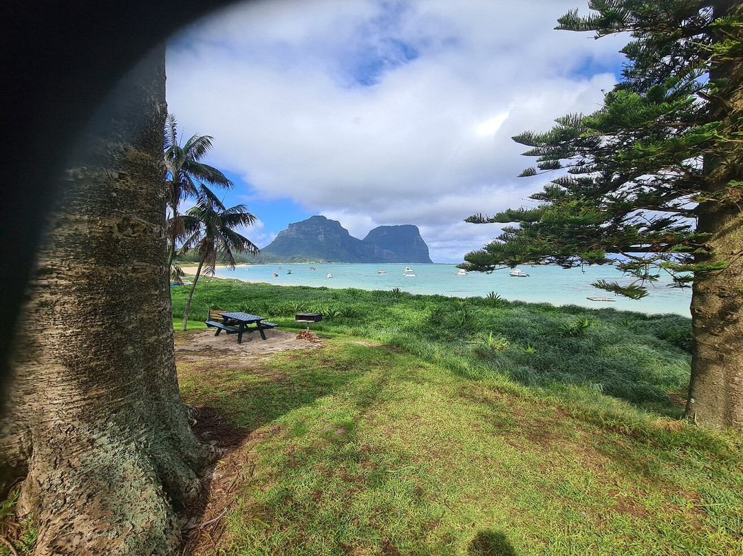 Leanda-Lei Apartments主图