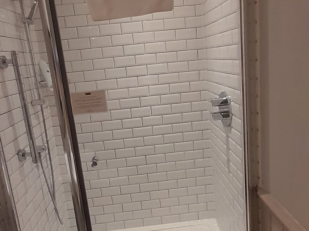 雪松旅馆 - 格林国王旅馆主图