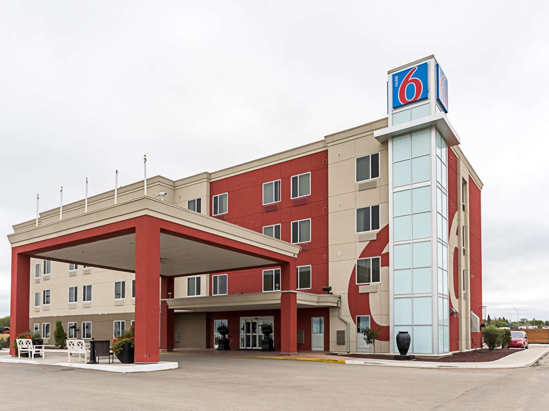 Moosomin酒店住宿-Motel 6 Moosomin