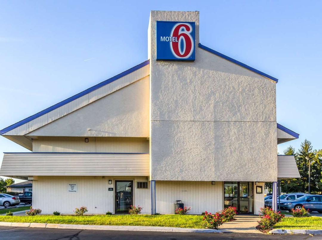Motel 6 Grove City
