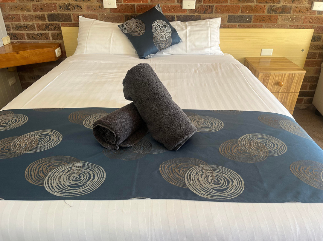 Riverland Motel主图