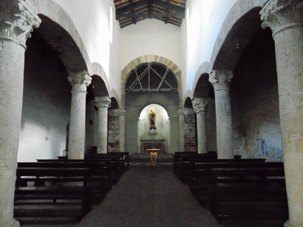 Chiesa di Santa Maria in Pensole-Narni必去景点