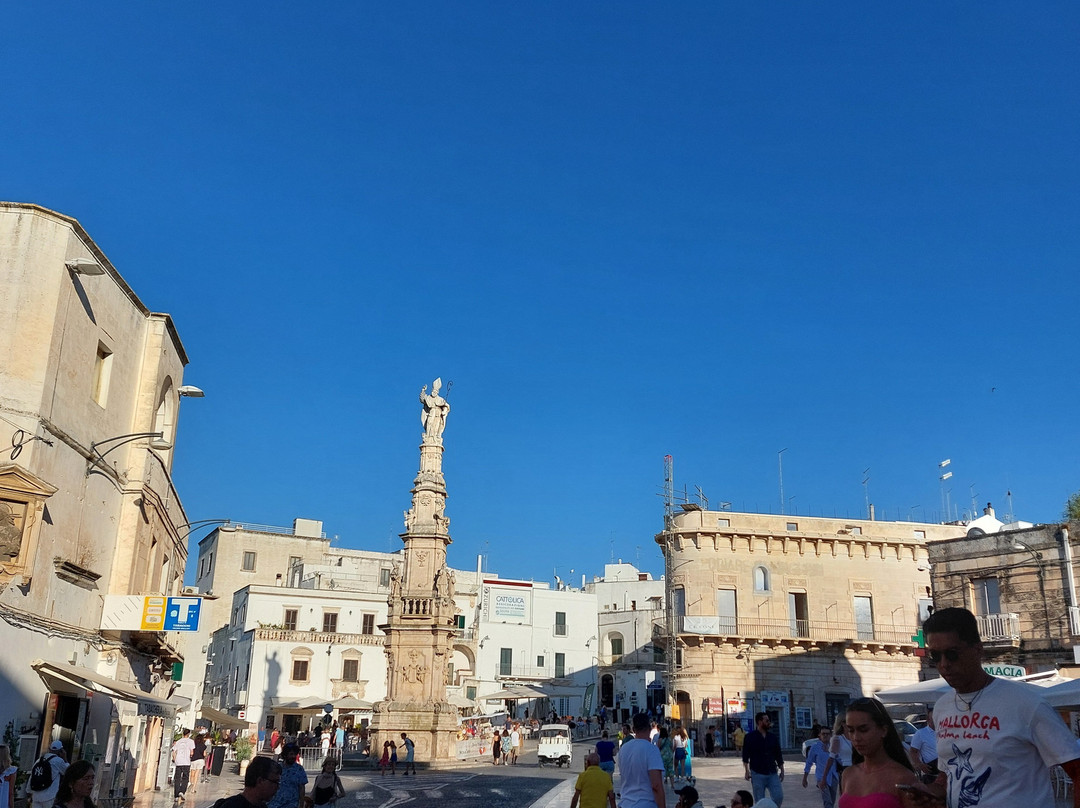Piazza Della Libertà-奥斯图尼必去景点