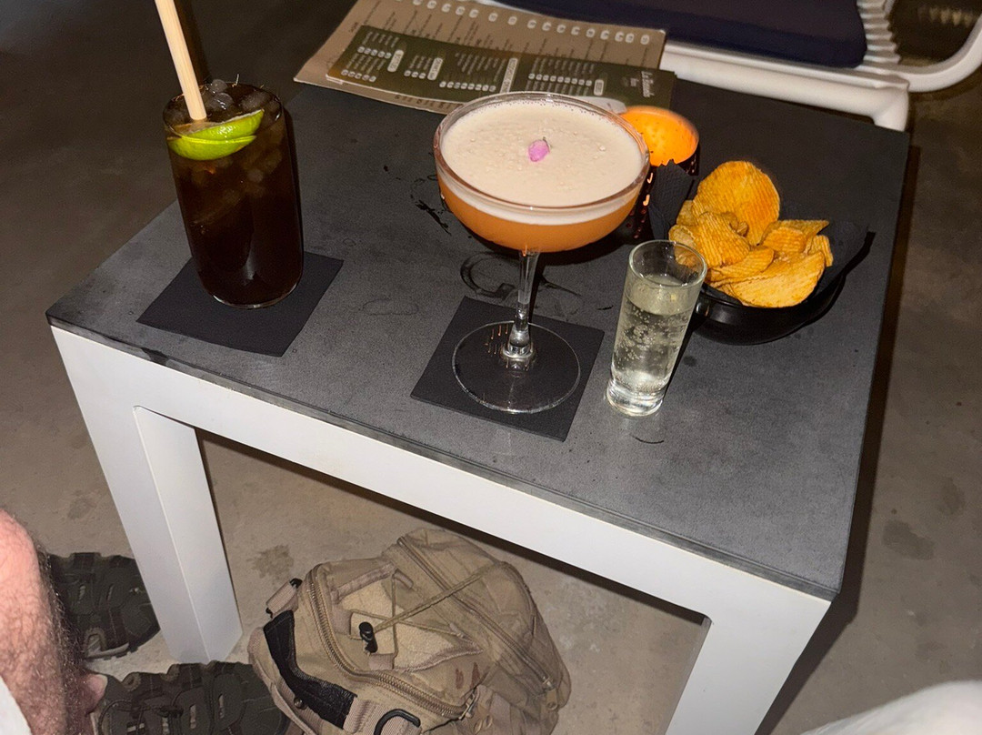La Bussola Bar Koukounaries-Koukounaries必去景点