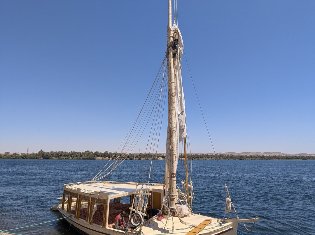 JJ Jamaica Felucca-亚斯文必去景点