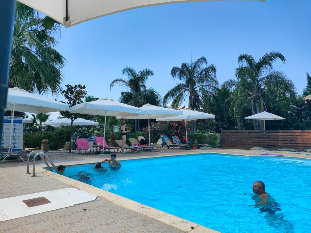 Almyra Holiday Village主图