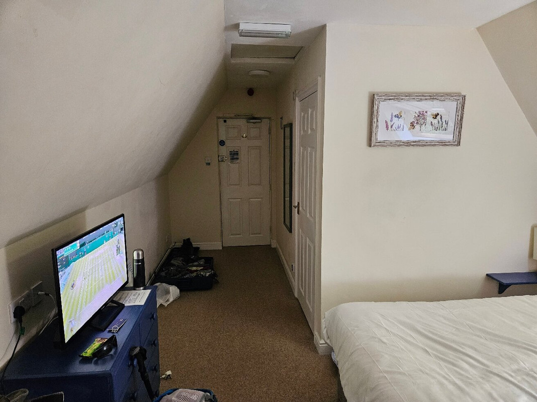 The Inn With The Well主图