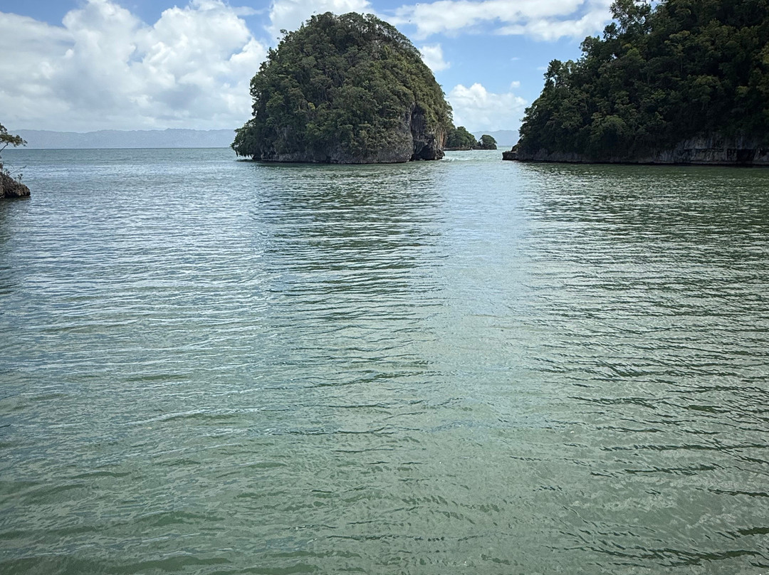 Cayenasam Travel and Tours-拉斯特拉纳斯必去景点