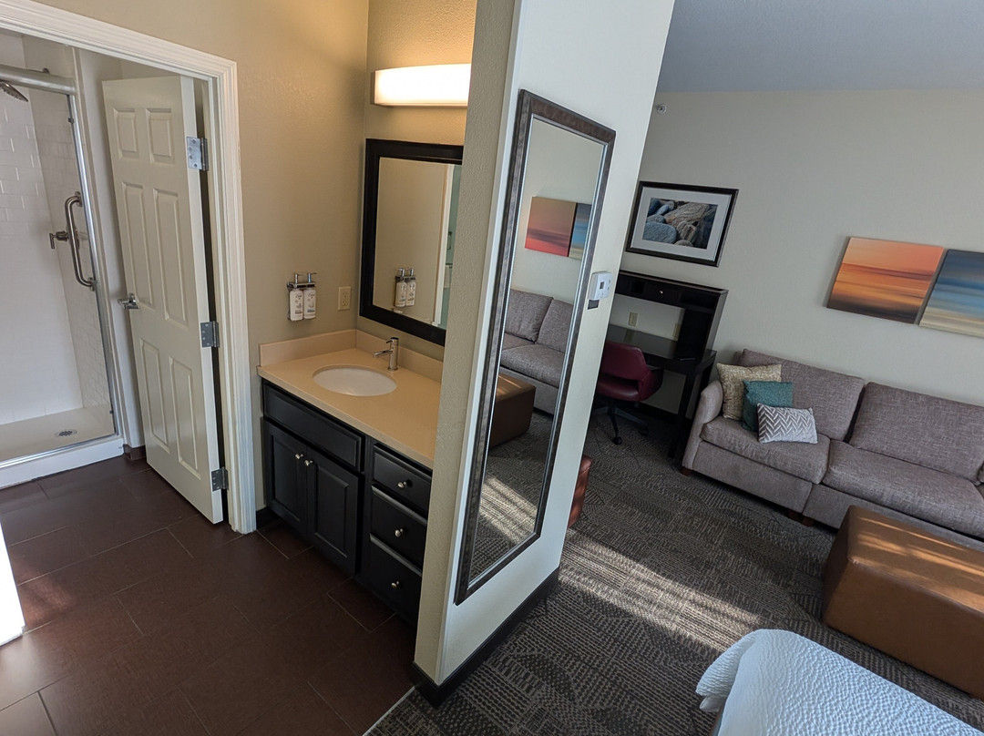 Staybridge Suites Cincinnati North by IHG主图