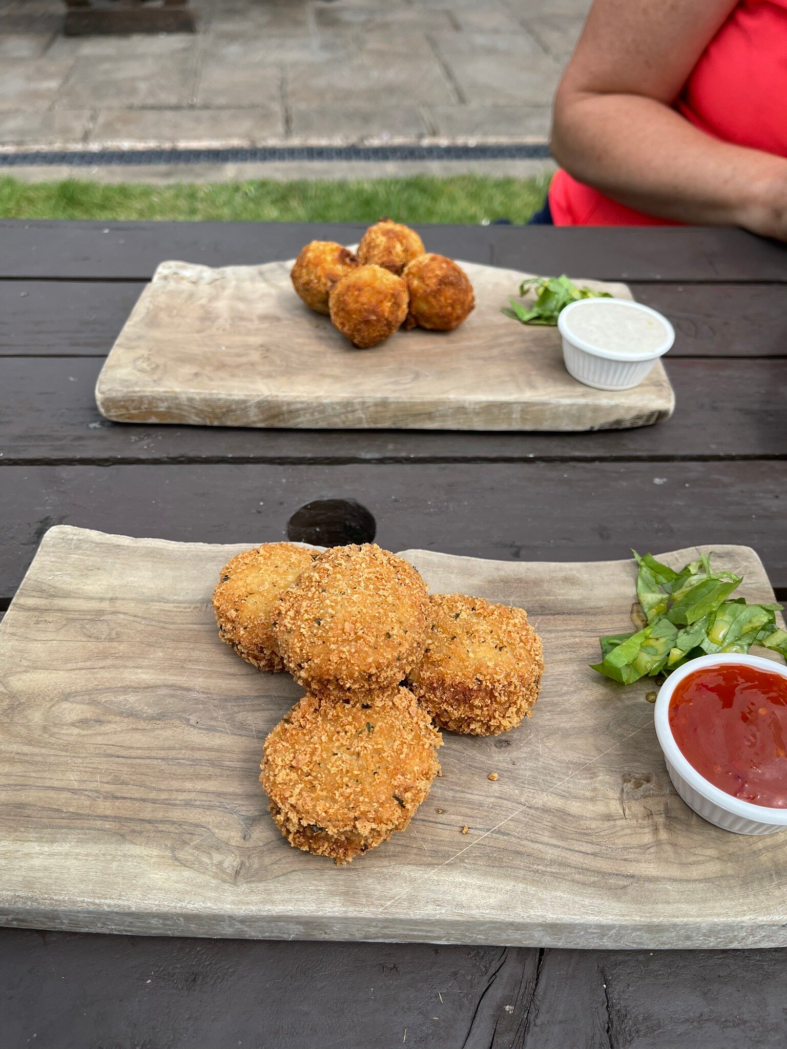 Pack o' Cards Inn-官方