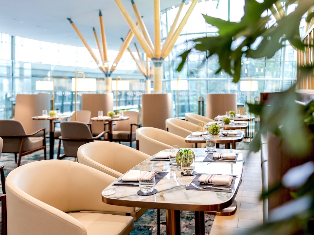Plaza Premium First (International Departures, Pier D)-里士满必去景点