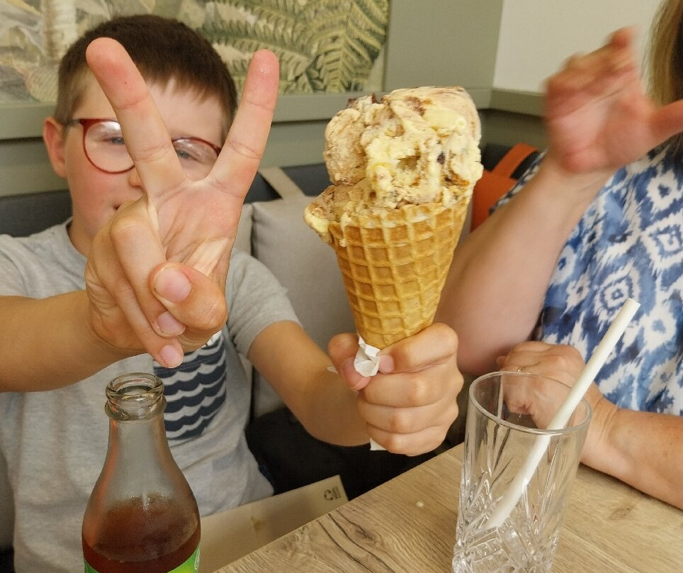 Yver Chocolatier Patissier-格兰维尔必去景点