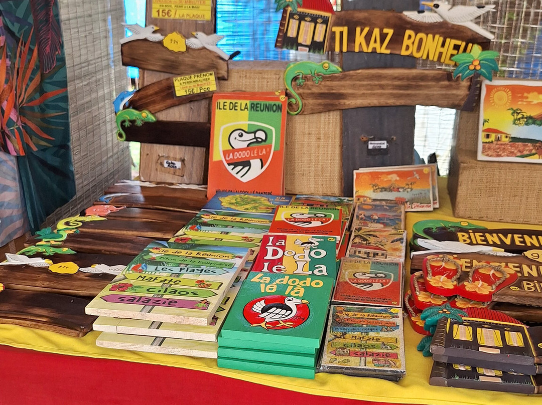 Marche Forain-留尼旺圣皮耶必去景点