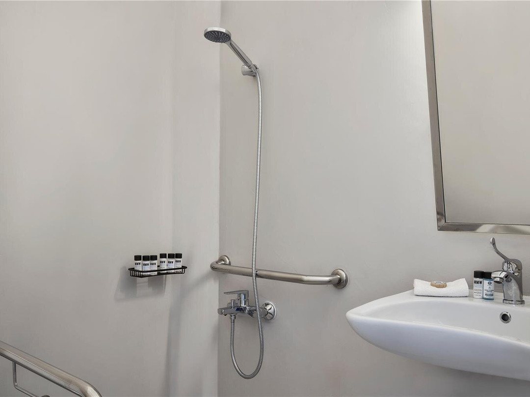 高米灵酒店主图