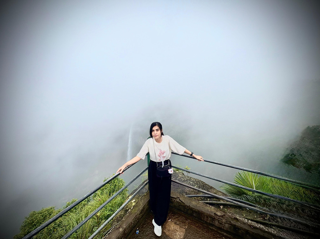 Nohkalikai Falls-Sohra必去景点
