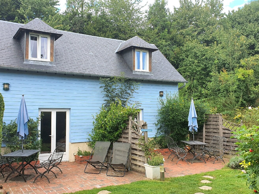 Les Petits Matins Bleus主图