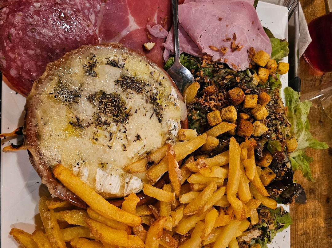 Le Grand Café