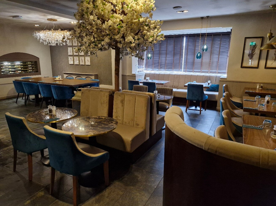 The White Lion Hotel主图