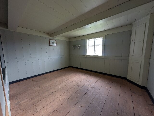 Nýji Bær-Holar必去景点