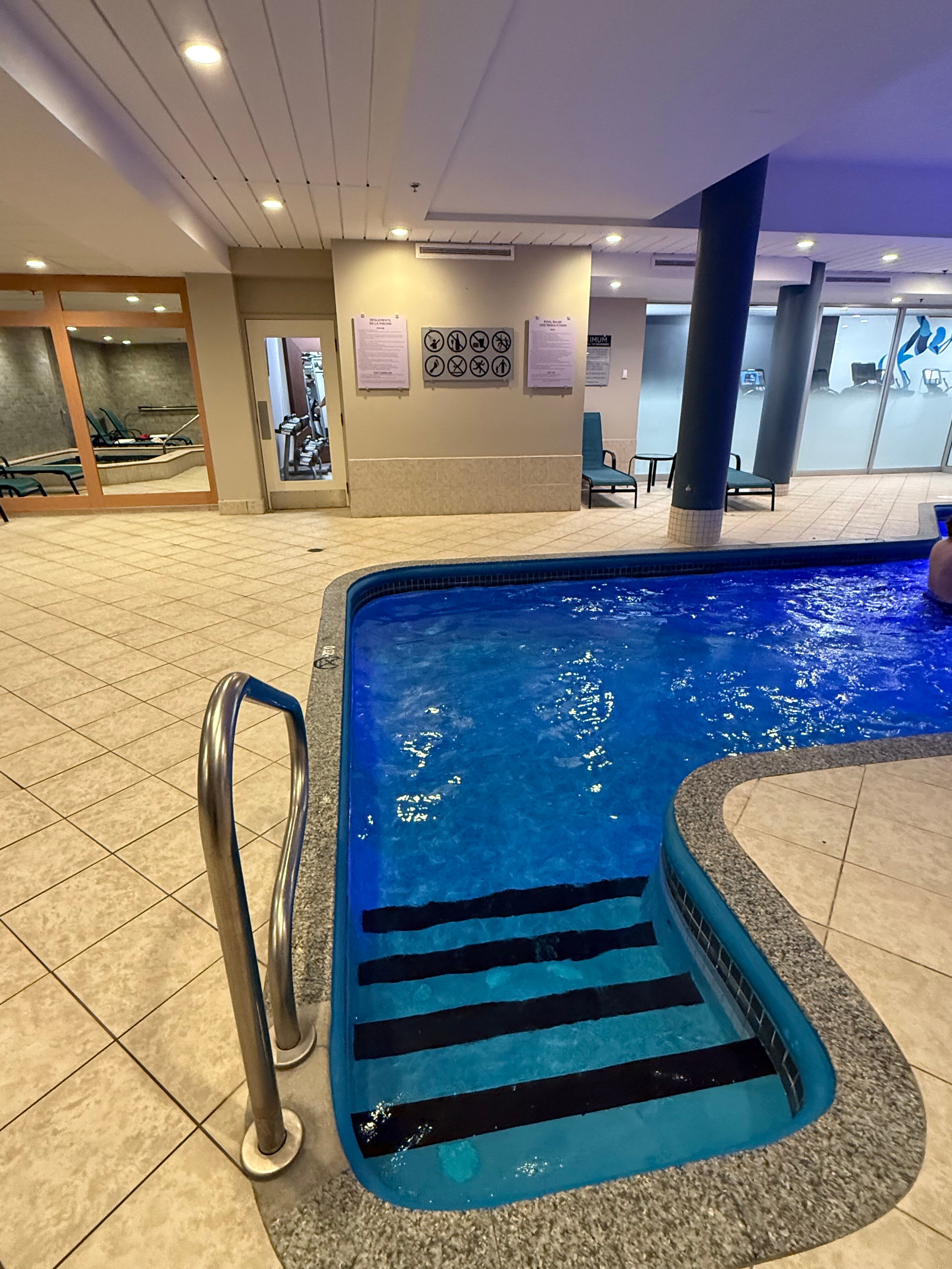 蒙特利尔拉瓦尔饭店希尔顿酒店-泳池