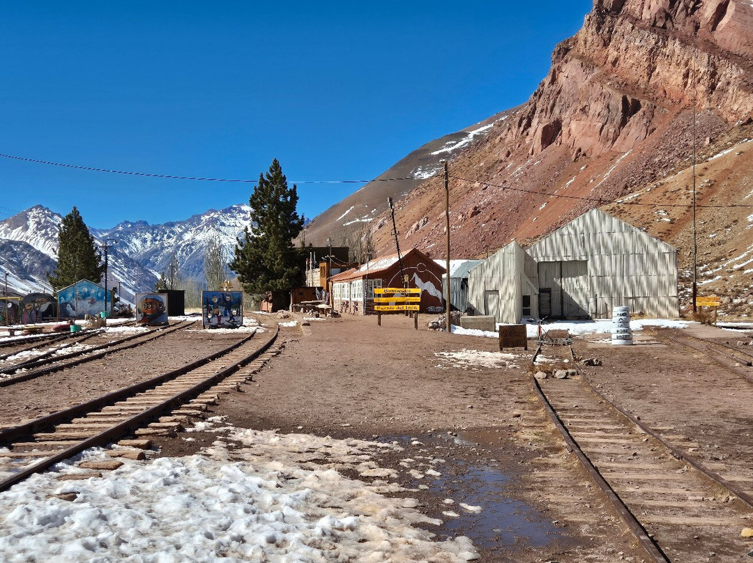 Puente del Inca-Las Cuevas必去景点