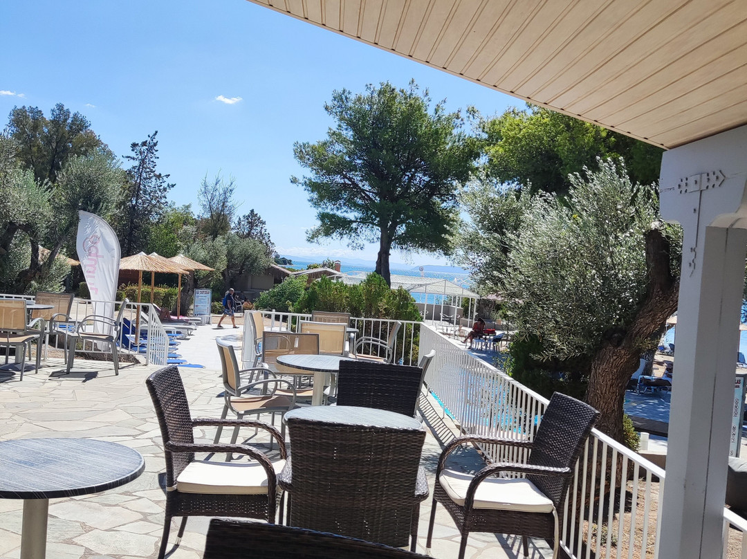 Petit Village Hotel主图