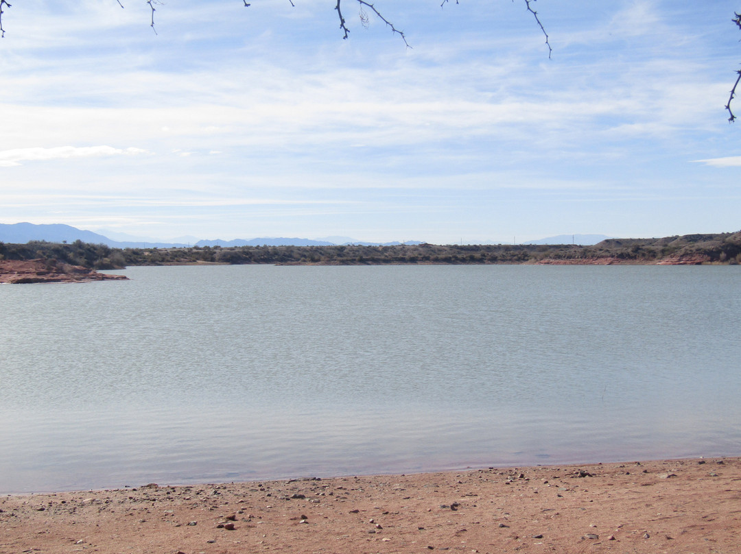 Embalse Lateral-Villa Union必去景点