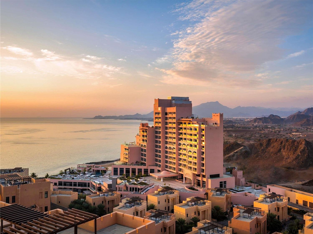 Fairmont Fujairah Beach Resort主图