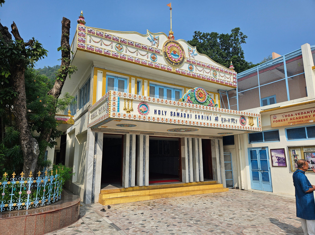 Sivananda Ashram-里希克虚必去景点