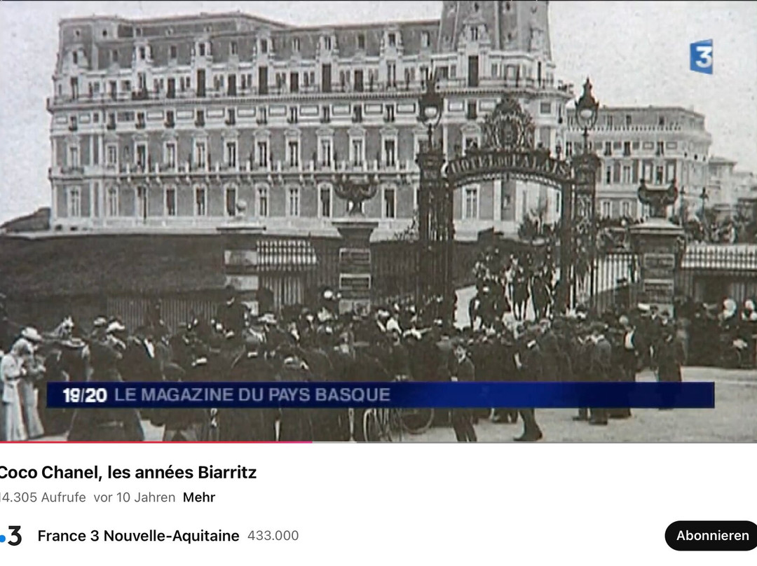 巴拉斯酒店主图