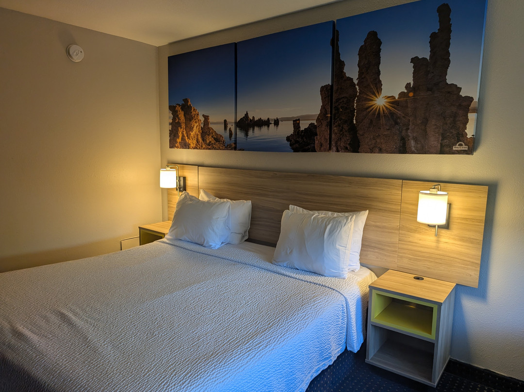 Days Inn by Wyndham Ridgecrest near China Lake Naval Station主图