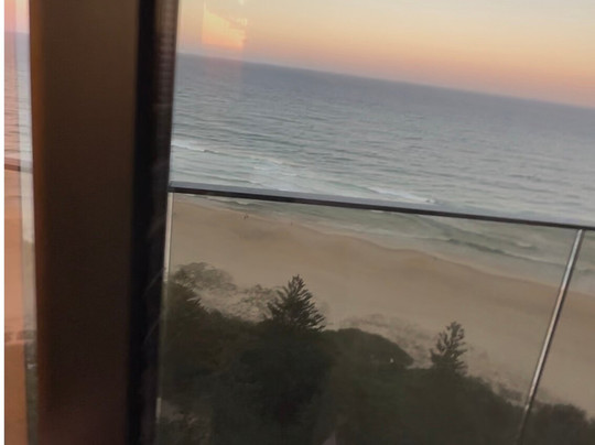 黄金海岸 Mondrian 酒店