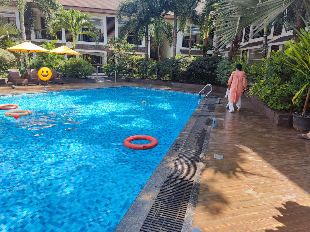 Sobit Sarovar Portico主图