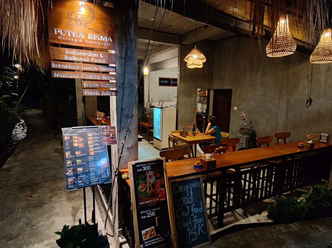 Putra Bisma Warung