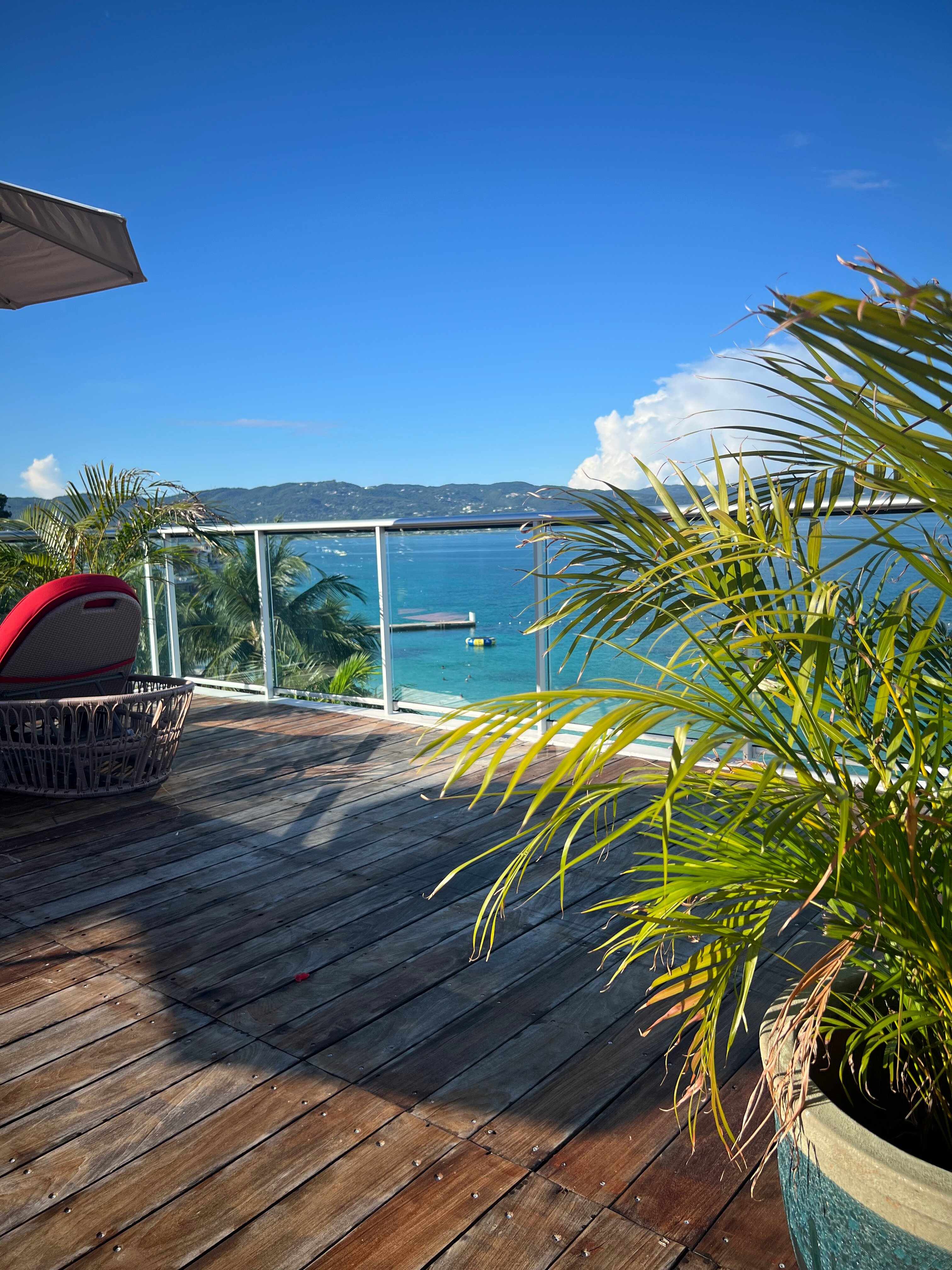 S Hotel Montego Bay-浴室