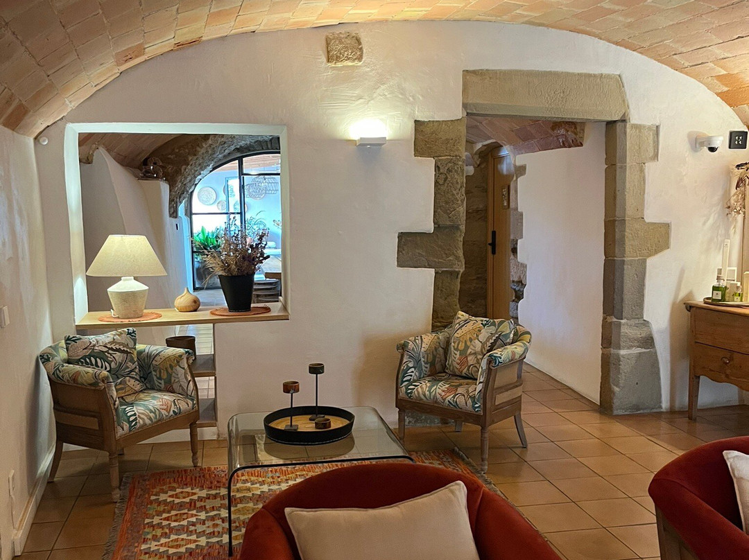 Hotel Monells Summum主图